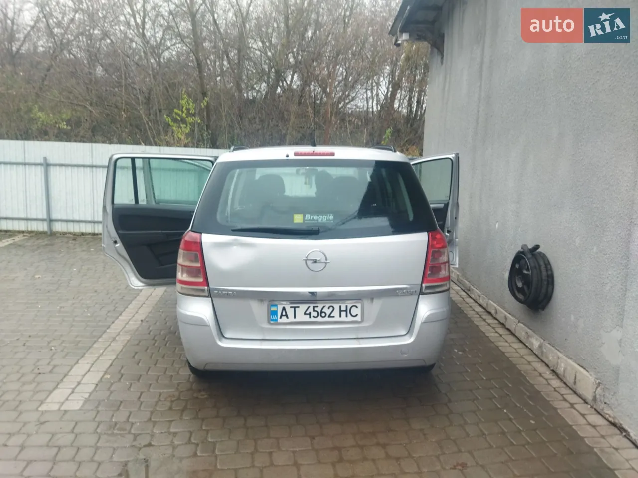 2010 Opel Zafira - мініатюра 16