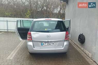 Opel Zafira 2009