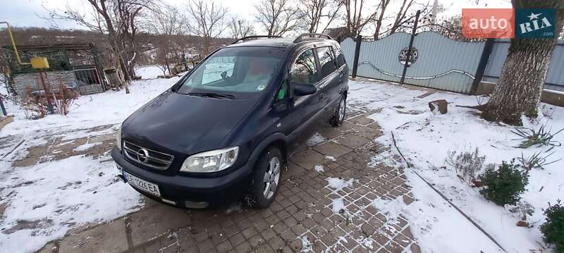 Мінівен Opel Zafira 2003 в Сокирянах