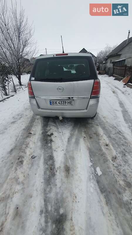 Мінівен Opel Zafira 2007 в Хмельницькому