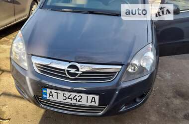 Opel Zafira 2010