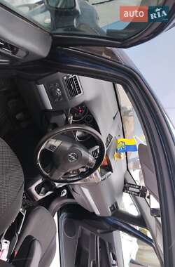Минивэн Opel Zafira 2007 в Староконстантинове