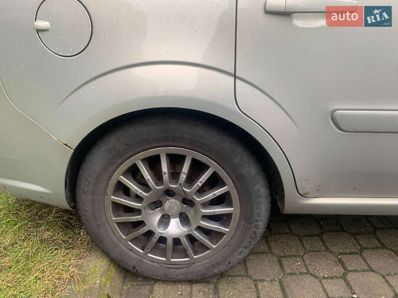 Минивэн Opel Zafira 2005 в Дрогобыче