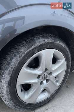 Минивэн Opel Zafira 2012 в 