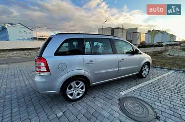 Мінівен Opel Zafira 2013 в Львові