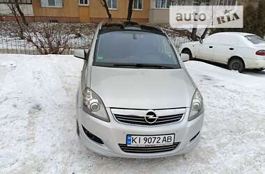 Минивэн Opel Zafira 2010 в Белой Церкви