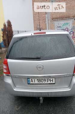 Мінівен Opel Zafira 2011 в Ірпені