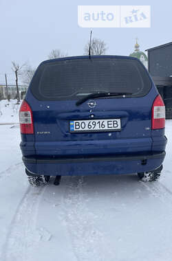 Минивэн Opel Zafira 2004 в 