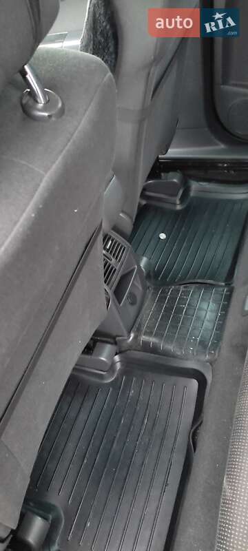 Минивэн Opel Zafira 2012 в Барышевке