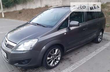 Мінівен Opel Zafira 2011 в Тернополі