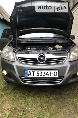 Opel Zafira 2010