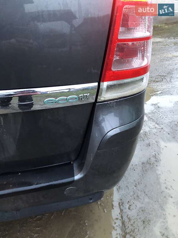 Мінівен Opel Zafira 2010 в Надвірній