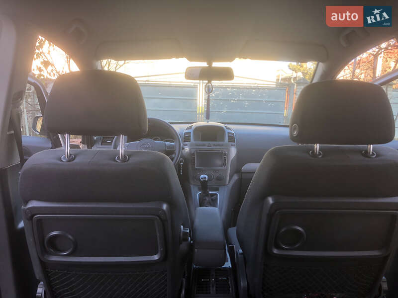 Минивэн Opel Zafira 2007 в Черновцах