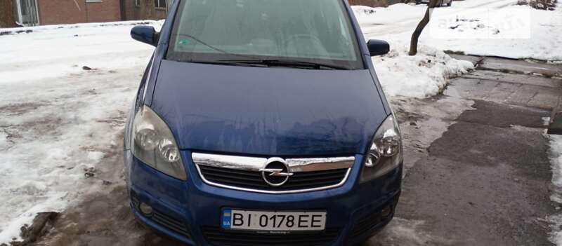 Мінівен Opel Zafira 2005 в Полтаві