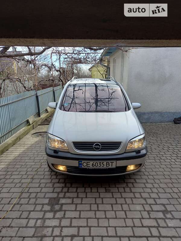 Минивэн Opel Zafira 2001 в Черновцах