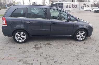 Opel Zafira 2010 Opel Zafira 2010