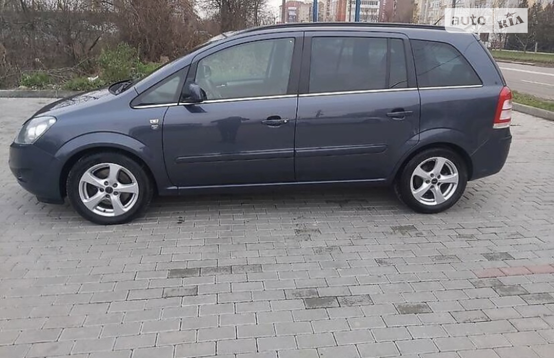 2010 Opel Zafira - мініатюра 14