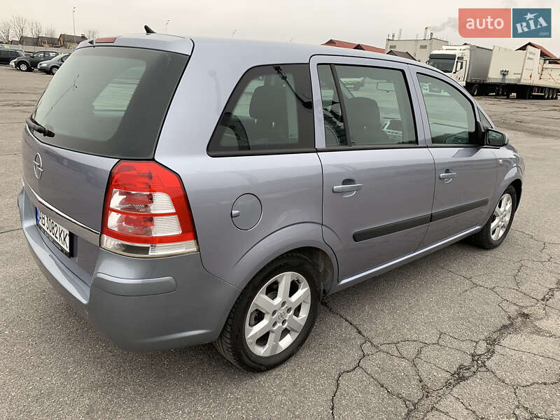 Мінівен Opel Zafira 2009 в Вінниці
