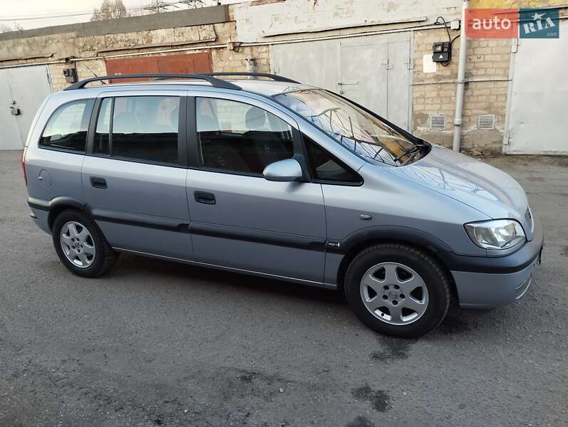Opel Zafira 2002