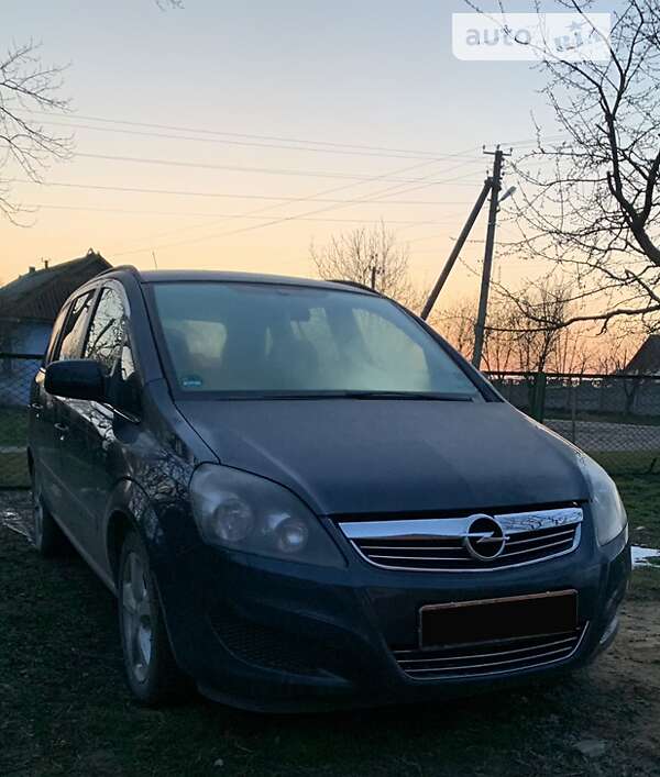 Opel Zafira 2010