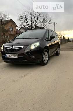 Мінівен Opel Zafira 2014 в Івано-Франківську