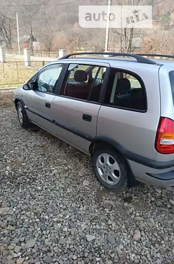 Opel Zafira 2002