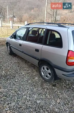 Opel Zafira 2002