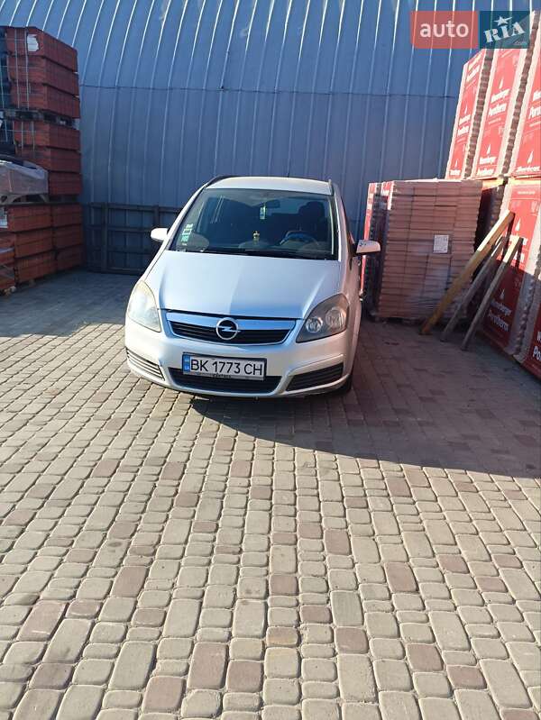 Opel Zafira 2007