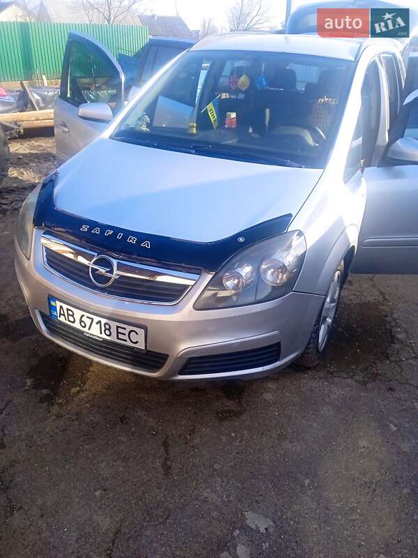 Минивэн Opel Zafira 2006 в Хмельнике