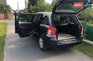 Мінівен Opel Zafira 2008 в Івано-Франківську