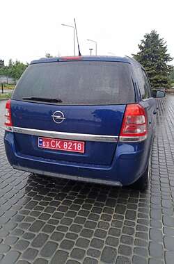 Мінівен Opel Zafira 2010 в Луцьку