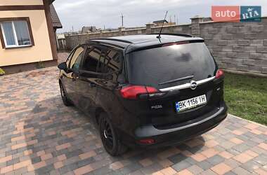 Мінівен Opel Zafira 2014 в Рівному