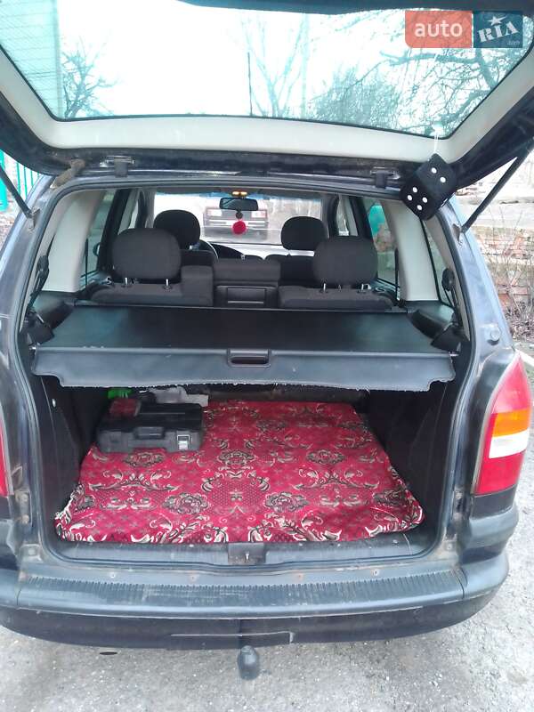 Мінівен Opel Zafira 2003 в Миколаєві