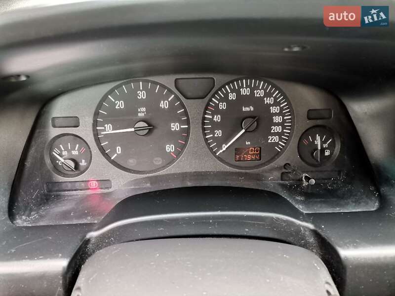 Мінівен Opel Zafira 2003 в Запоріжжі