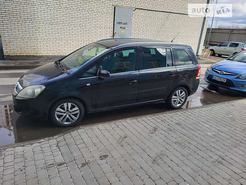 Opel Zafira 2008