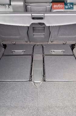 Минивэн Opel Zafira 2011 в 
