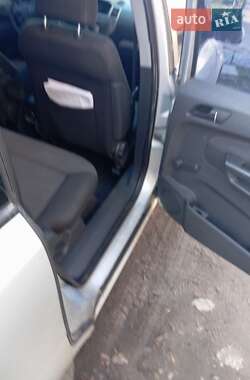 Минивэн Opel Zafira 2007 в 