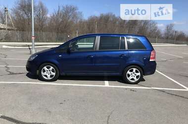 Минивэн Opel Zafira 2008 в Запорожье