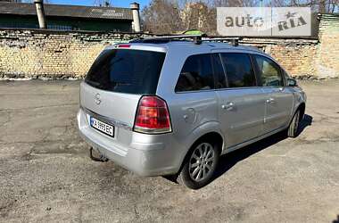 Мінівен Opel Zafira 2007 в Києві