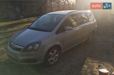 Минивэн Opel Zafira 2007 в 