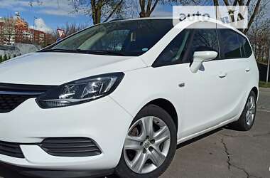 Мінівен Opel Zafira 2017 в Львові