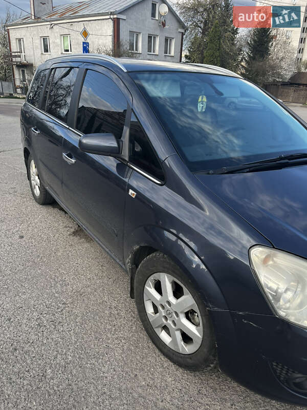 Мінівен Opel Zafira 2008 в Тернополі