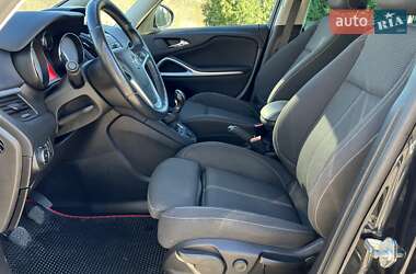 Минивэн Opel Zafira 2014 в 