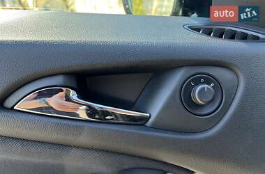 Минивэн Opel Zafira 2014 в 