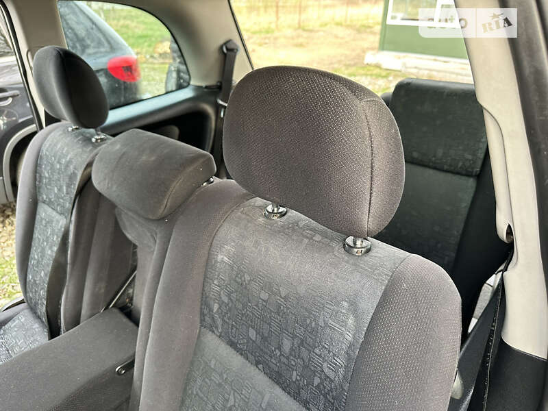 Мінівен Opel Zafira 2000 в Івано-Франківську