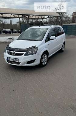 Минивэн Opel Zafira 2012 в Днепре