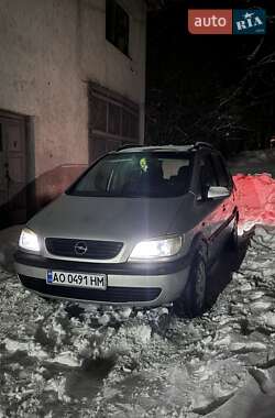 Минивэн Opel Zafira 2000 в Мукачево