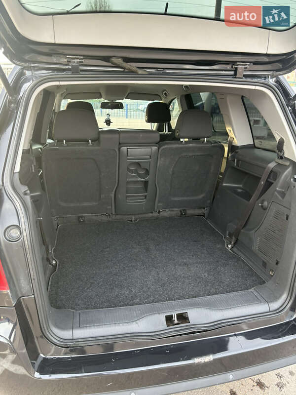 Минивэн Opel Zafira 2009 в Житомире