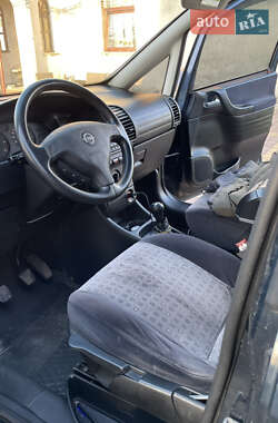 Мінівен Opel Zafira 2002 в 