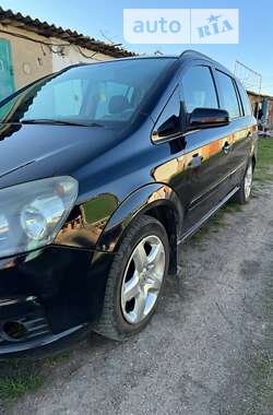 Мінівен Opel Zafira 2006 в Кропивницькому